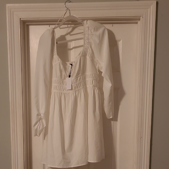 Astr Dresses & Skirts - Astr Dress White Size Xl